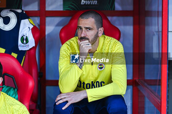 2024-04-11 - 19 Leonardo Bonucci of Fenerbahce is playing during the UEFA Conference League, Quarter-finals, 1st leg, match between Olympiacos Piraeus and Fenerbahce at Georgios Karaiskakis Stadium on April 11, 2024, in Piraeus, Greece. - OLYMPIACOS VS FENERBAHCE - QUARTER-FINALS, 1ST LEG - UEFA CONFERENCE LEAGUE - SOCCER