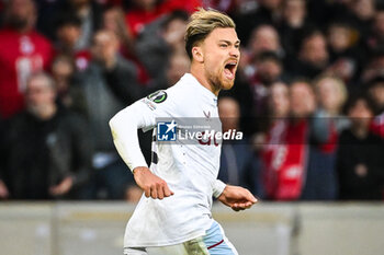 2024-04-18 - Matty CASH of Aston Villa celebrates his goal during the UEFA Conference League, Quarter-finals, 2nd leg football match between Losc Lille and Aston Villa on April 18, 2024 at Pierre Mauroy stadium in Villeneuve-d'Ascq near Lille, France - FOOTBALL - CONFERENCE LEAGUE - LILLE V ASTON VILLA - UEFA CONFERENCE LEAGUE - SOCCER