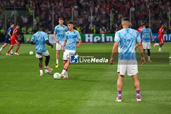 2024-05-29 - A.C.F. Fiorentina team during warm up during UEFA Europa Conference League 2024 final soccer match between Olympiacos F.C. vs. A.C.F. Fiorentina at OPAP Arena, Athens, 29th of May 2024 - FINAL - OLYMPIACOS VS ACF FIORENTINA - UEFA CONFERENCE LEAGUE - SOCCER