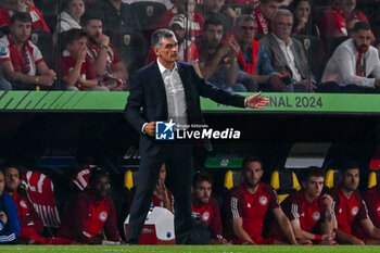 2024-05-29 - Head coach Jose Luis Mendilibar (Olympiacos F.C.) during UEFA Europa Conference League 2024 final soccer match between Olympiacos F.C. vs. A.C.F. Fiorentina at OPAP Arena, Athens, 29th of May 2024 - FINAL - OLYMPIACOS VS ACF FIORENTINA - UEFA CONFERENCE LEAGUE - SOCCER