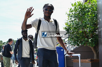 2024-05-27 - ACF Fiorentina's forward Christian Kouame arrives at the airport - DEPARTURE OF ACF FIORENTINA FOR ATHENS - UEFA CONFERENCE LEAGUE - SOCCER