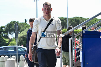 2024-05-27 - ACF Fiorentina's forward Andrea Belotti arrives at the airport - DEPARTURE OF ACF FIORENTINA FOR ATHENS - UEFA CONFERENCE LEAGUE - SOCCER