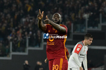 2024-01-03 - Romelu Lukaku (AS Roma);  celebrates after scoring the goal 1-1 during the Coppa Italia Frecciarossa round of 16 match between AS Roma vs US Cremonese at the Olimpic Stadium in Rome on 03 January 2024. - AS ROMA VS US CREMONESE - ITALIAN CUP - SOCCER