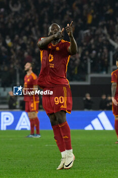 2024-01-03 - Romelu Lukaku (AS Roma); celebrates after scoring the goal 1-1  during the Coppa Italia Frecciarossa round of 16 match between AS Roma vs US Cremonese at the Olimpic Stadium in Rome on 03 January 2024. - AS ROMA VS US CREMONESE - ITALIAN CUP - SOCCER
