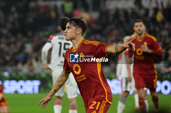 2024-01-03 - Paulo Dybala (AS Roma); celebrates after scoring the goal 2-1 during the Coppa Italia Frecciarossa round of 16 match between AS Roma vs US Cremonese at the Olimpic Stadium in Rome on 03 January 2024. - AS ROMA VS US CREMONESE - ITALIAN CUP - SOCCER