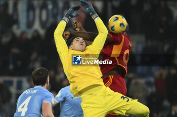 2024-01-10 - Christos Mandas of S.S. Lazio and Romelu Lukaku of A.S. Roma during the quarter-final of the Frecciarossa Italian Cup between S.S. Lazio vs A.S. Roma, 10 January 2024 at the Olympic Stadium in Rome. - SS LAZIO VS AS ROMA - ITALIAN CUP - SOCCER