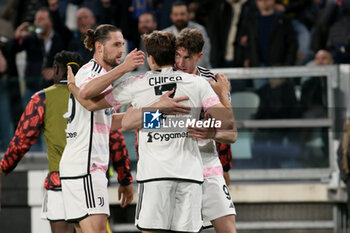 2024-04-02 - Dusan Vlahovic (Juventus FC) and Adrien Rabiot (Juventus FC) celebrates the goal of Federico Chiesa (Juventus FC) - JUVENTUS FC VS SS LAZIO - ITALIAN CUP - SOCCER