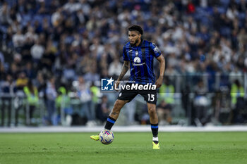 2024-05-15 - Atalanta's Brazilian midfielder Ederson controls the ball during the Italian Cup final football match between Atalanta and Juventus at Stadio Olimpico on May 15,2024 in Rome, Italy. - FINAL - JUVENTUS FC VS ATALANTA BC - ITALIAN CUP - SOCCER