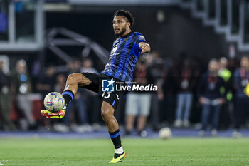 2024-05-15 - Atalanta's Brazilian midfielder Ederson controls the ball during the Italian Cup final football match between Atalanta and Juventus at Stadio Olimpico on May 15,2024 in Rome, Italy. - FINAL - JUVENTUS FC VS ATALANTA BC - ITALIAN CUP - SOCCER