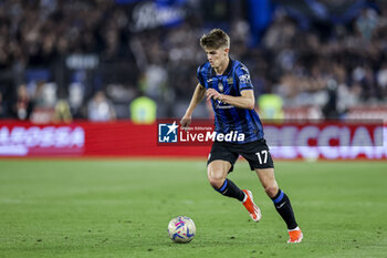 2024-05-15 - Atalanta's Belgian forward Charles De Ketelaere controls the ball during the Italian Cup final football match between Atalanta and Juventus at Stadio Olimpico on May 15,2024 in Rome, Italy. - FINAL - JUVENTUS FC VS ATALANTA BC - ITALIAN CUP - SOCCER