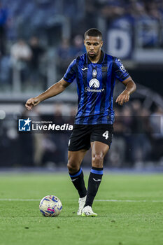 2024-05-15 - Atalanta’s Swedish defender Isak Hien controls the ball during the Italian Cup final football match between Atalanta and Juventus at Stadio Olimpico on May 15,2024 in Rome, Italy. - FINAL - JUVENTUS FC VS ATALANTA BC - ITALIAN CUP - SOCCER