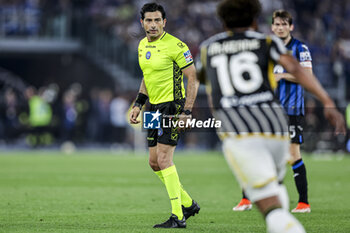 2024-05-15 - Italian Referee Fabio Maresca during the Italian Cup final football match between Atalanta and Juventus at Stadio Olimpico on May 15,2024 in Rome, Italy. - FINAL - JUVENTUS FC VS ATALANTA BC - ITALIAN CUP - SOCCER