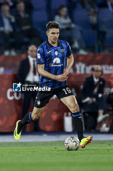 2024-05-15 - Atalanta's Albanian defender Berat Djimsiti controls the ball during the Italian Cup final football match between Atalanta and Juventus at Stadio Olimpico on May 15,2024 in Rome, Italy. - FINAL - JUVENTUS FC VS ATALANTA BC - ITALIAN CUP - SOCCER