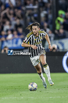 2024-05-15 - Juventus' French midfielder Adrien Rabiot controls the ball during the Italian Cup final football match between Atalanta and Juventus at Stadio Olimpico on May 15,2024 in Rome, Italy. - FINAL - JUVENTUS FC VS ATALANTA BC - ITALIAN CUP - SOCCER