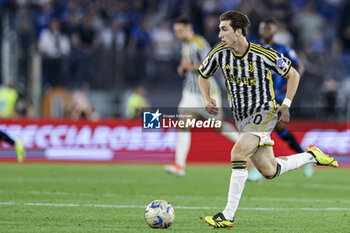 2024-05-15 - Juventus' Italian midfielder Fabio Miretti controls the ball during the Italian Cup final football match between Atalanta and Juventus at Stadio Olimpico on May 15,2024 in Rome, Italy. - FINAL - JUVENTUS FC VS ATALANTA BC - ITALIAN CUP - SOCCER