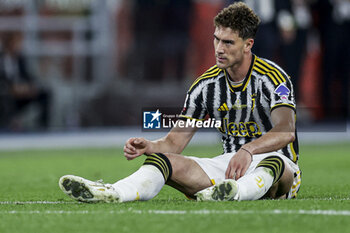 2024-05-15 - Juventus' Serbian forward Dusan Vlahovic looks during the Italian Cup final football match between Atalanta and Juventus at Stadio Olimpico on May 15,2024 in Rome, Italy. - FINAL - JUVENTUS FC VS ATALANTA BC - ITALIAN CUP - SOCCER