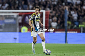 2024-05-15 - Juventus' French midfielder Adrien Rabiot controls the ball during the Italian Cup final football match between Atalanta and Juventus at Stadio Olimpico on May 15,2024 in Rome, Italy. - FINAL - JUVENTUS FC VS ATALANTA BC - ITALIAN CUP - SOCCER