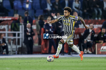 2024-05-15 - Juventus' American midfielder Weston McKennie controls the ball during the Italian Cup final football match between Atalanta and Juventus at Stadio Olimpico on May 15,2024 in Rome, Italy. - FINAL - JUVENTUS FC VS ATALANTA BC - ITALIAN CUP - SOCCER