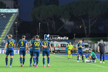 2024-08-10 - Empoli's Jacopo Fazzini celebrates with teammates after scoring the 1-0 goal - EMPOLI FC VS US CATANZARO - ITALIAN CUP - SOCCER