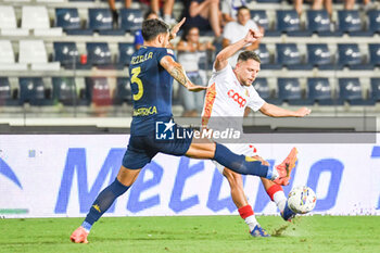 2024-08-10 - Catanzaro's Giovanni Volpe against Empoli's Giuseppe Pezzella - EMPOLI FC VS US CATANZARO - ITALIAN CUP - SOCCER