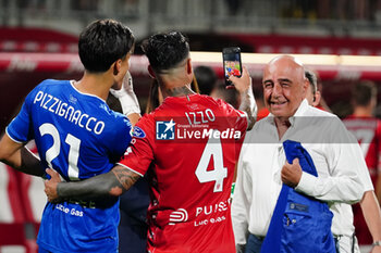 2024-08-09 - Armando Izzo (AC Monza) and Samuel Pizzignacco (AC Monza) celebrates the win with Adriano Galliani (AD AC Monza) - AC MONZA VS FC SUDTIROL - ITALIAN CUP - SOCCER