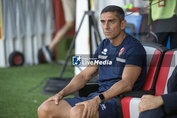 2024-08-10 - Moreno Longo - Head Coach SSC Bari Cremonese - Bari - Coppa Italia Frecciarossa 10 august 2024 - US CREMONESE VS SS BARI - ITALIAN CUP - SOCCER