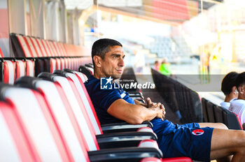 2024-08-10 - Moreno Longo - Head Coach SSC Bari Cremonese - Bari - Coppa Italia Frecciarossa 10 august 2024 - US CREMONESE VS SS BARI - ITALIAN CUP - SOCCER