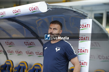 2024-08-10 - Paolo Zanetti Head Coach of Hellas Verona FC during Hellas Verona FC vs Cesena FC, round of 32° Coppa Italia Frecciarossa 2024-25, at MarcAntonio Bentegodi stadium in Verona (VR), Italy, on August 10, 2024. - HELLAS VERONA FC VS CESENA FC - ITALIAN CUP - SOCCER