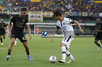 2024-08-10 - Cristian Shpendi of Cesena FC competes for the ball with Diego Coppola of Hellas Verona FC during Hellas Verona FC vs Cesena FC, round of 32° Coppa Italia Frecciarossa 2024-25, at MarcAntonio Bentegodi stadium in Verona (VR), Italy, on August 10, 2024. - HELLAS VERONA FC VS CESENA FC - ITALIAN CUP - SOCCER