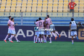 2024-08-11 - Palermo FC team celebrates after scoring a goal - PARMA CALCIO VS PALERMO FC - ITALIAN CUP - SOCCER