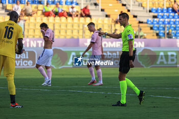 2024-08-11 - The referee Daniele Perenzoni in action - PARMA CALCIO VS PALERMO FC - ITALIAN CUP - SOCCER