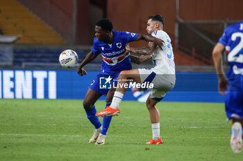 2024-08-11 - Coppa Italia, Italian Cup, Stadio Ferraris, Genova, 11-08-2024, Sampdoria-Como, in the photo: Akinsanmiro and De Cunha - UC SAMPDORIA VS COMO 1907 - ITALIAN CUP - SOCCER