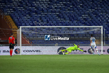 2024-08-11 - Coppa Italia, Italian Cup, Stadio Ferraris, Genova, 11-08-2024, Sampdoria-Como, in the photo: penalty Verdi pole - UC SAMPDORIA VS COMO 1907 - ITALIAN CUP - SOCCER