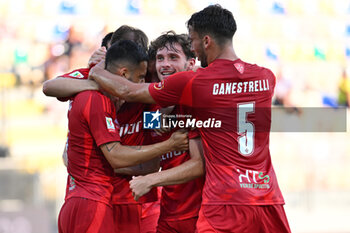 2024-08-12 - Matteo Tramoni of Pisa Sporting Club celebrates after scoring the gol of 0-1 during the Frecciarossa Italian Cup round of 32 match between Frosinone Calcio vs Pisa Sporting Club at Benito Stirpe Stadium on August 12, 2024 in Frosinone, Italy. - FROSINONE CALCIO VS PISA SC - ITALIAN CUP - SOCCER