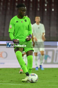 2024-08-12 - Mouhamadou Sarr of Spezia Calcio in action during the Soccer Italian Cup Freccia Rossa between US Salernitana 1919 vs Spezia Calcio at Arechi Stadium - US SALERNITANA VS SPEZIA CALCIO - ITALIAN CUP - SOCCER