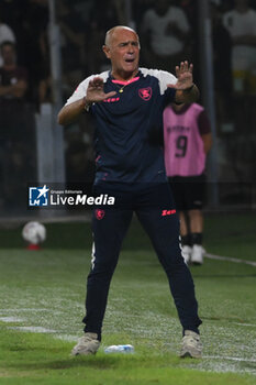 2024-08-12 - Giovanni Martusciello coach of US Salernitana 1919 gestures during the Soccer Italian Cup Freccia Rossa between US Salernitana 1919 vs Spezia Calcio at Arechi Stadium - US SALERNITANA VS SPEZIA CALCIO - ITALIAN CUP - SOCCER