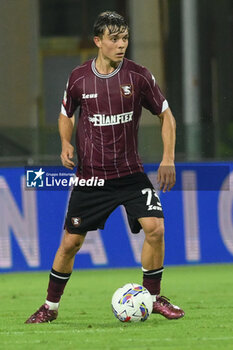 2024-08-12 - Lorenzo Amatucci of US Salernitana 1919 in action during the Soccer Italian Cup Freccia Rossa between US Salernitana 1919 vs Spezia Calcio at Arechi Stadium - US SALERNITANA VS SPEZIA CALCIO - ITALIAN CUP - SOCCER