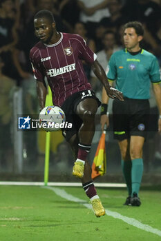 2024-08-12 - Yayah Kallon of US Salernitana 1919 in action during the Soccer Italian Cup Freccia Rossa between US Salernitana 1919 vs Spezia Calcio at Arechi Stadium - US SALERNITANA VS SPEZIA CALCIO - ITALIAN CUP - SOCCER