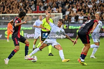 2024-08-12 - Simone Zanon of Carrarese Calcio 1908 - CAGLIARI CALCIO VS CARRARESE CALCIO - ITALIAN CUP - SOCCER