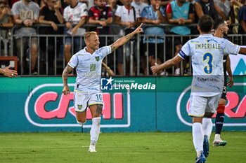 2024-08-12 - Giuseppe Panico of Carrarese Calcio 1908, Esultanza, Joy After scoring goal, - CAGLIARI CALCIO VS CARRARESE CALCIO - ITALIAN CUP - SOCCER