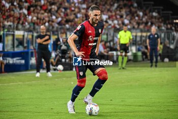 2024-08-12 - Paulo Azzi of Cagliari Calcio - CAGLIARI CALCIO VS CARRARESE CALCIO - ITALIAN CUP - SOCCER