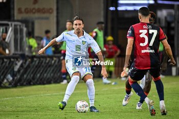 2024-08-12 - Alessandro Capello of Carrarese Calcio 1908 - CAGLIARI CALCIO VS CARRARESE CALCIO - ITALIAN CUP - SOCCER