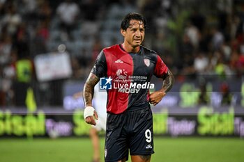 2024-08-12 - Gianluca Lapadula of Cagliari Calcio - CAGLIARI CALCIO VS CARRARESE CALCIO - ITALIAN CUP - SOCCER