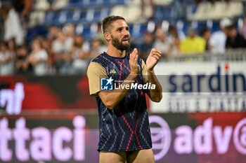 2024-08-12 - Leonardo Pavoletti of Cagliari Calcio - CAGLIARI CALCIO VS CARRARESE CALCIO - ITALIAN CUP - SOCCER