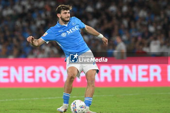 2024-08-10 - Khvicha Kvaratskhelia of SSC Napoli converts the penalty kick during the Soccer Italian Cup Freccia Rossa between SSC Napoli vs Modena FC at Diego Armando Maradona Stadium - SSC NAPOLI VS MODENA FC - ITALIAN CUP - SOCCER