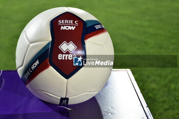 2024-08-10 - Official Italian Serie C 
ball during the italian soccer 
Serie C match Fc Crotone vs ACR Messin at the Ezio Scida stadium in Crotone, 
Italy on August 10, 2024 - CROTONE VS MESSINA - ITALIAN CUP - SOCCER