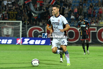 2024-08-10 - Andrea Rispoli during the italian soccer 
Serie C match Fc Crotone vs ACR Messin at the Ezio Scida stadium in Crotone, 
Italy on August 10, 2024 - CROTONE VS MESSINA - ITALIAN CUP - SOCCER