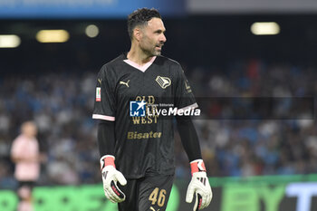 2024-09-26 - Salvatore Sirigu of Palermo FC in action during the Soccer Italian Cup Freccia Rossa between SSC Napoli vs Palermo FC at Diego Armando Maradona Stadium - NAPOLI VS PALERMO - ITALIAN CUP - SOCCER