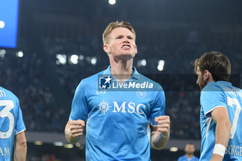 2024-09-26 - Scott McTominay of SSC Napoli rejoices after scoring a goal of 5-0 during the Soccer Italian Cup Freccia Rossa between SSC Napoli vs Palermo FC at Diego Armando Maradona Stadium - NAPOLI VS PALERMO - ITALIAN CUP - SOCCER