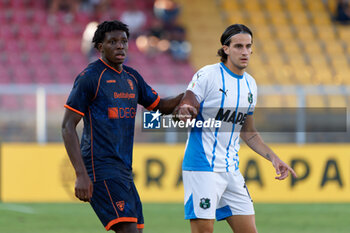 2024-09-24 - Patrick Dorgu of US Lecce and Edoardo Pieragnolo of US Sassuolo - LECCE VS SASSUOLO - ITALIAN CUP - SOCCER